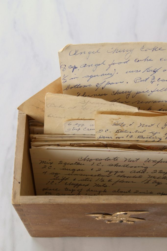 Vintage recipes on box