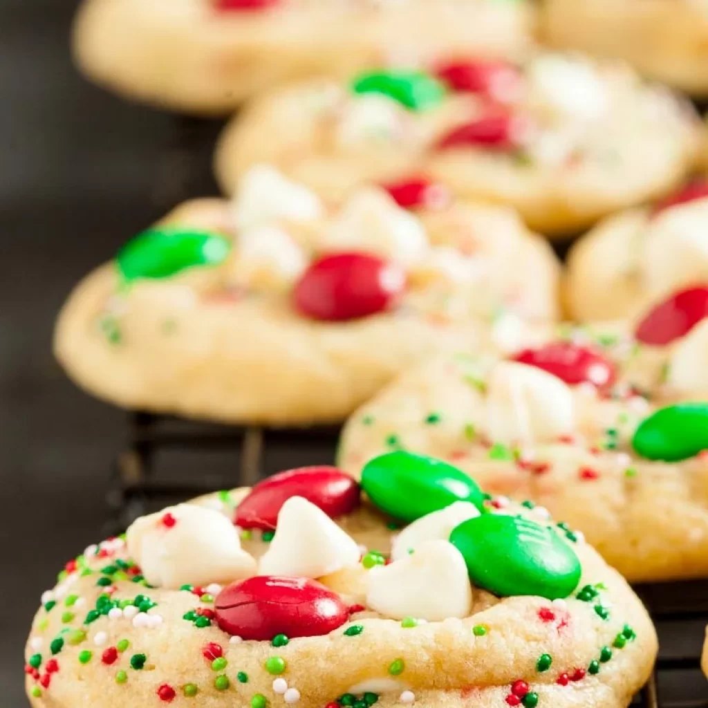 Christmas-MM-Cookies-2